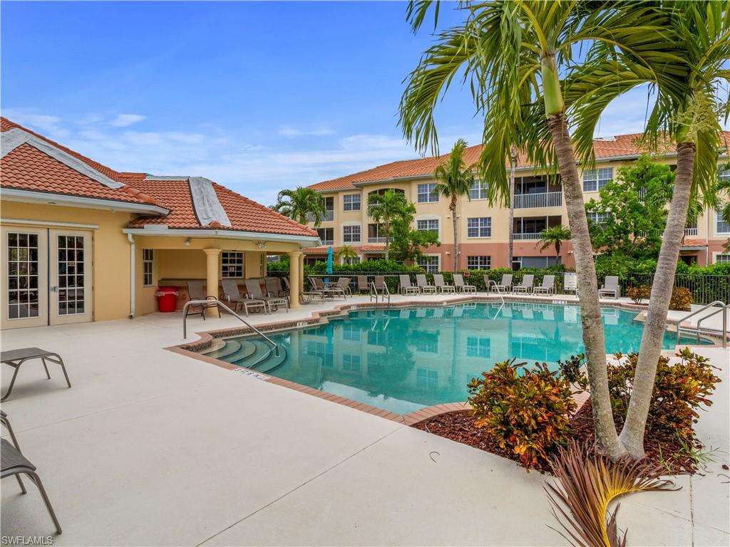 VAN LOON COMMONS - Residential