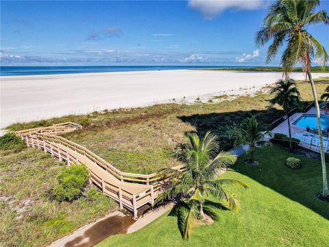 A home in MARCO ISLAND