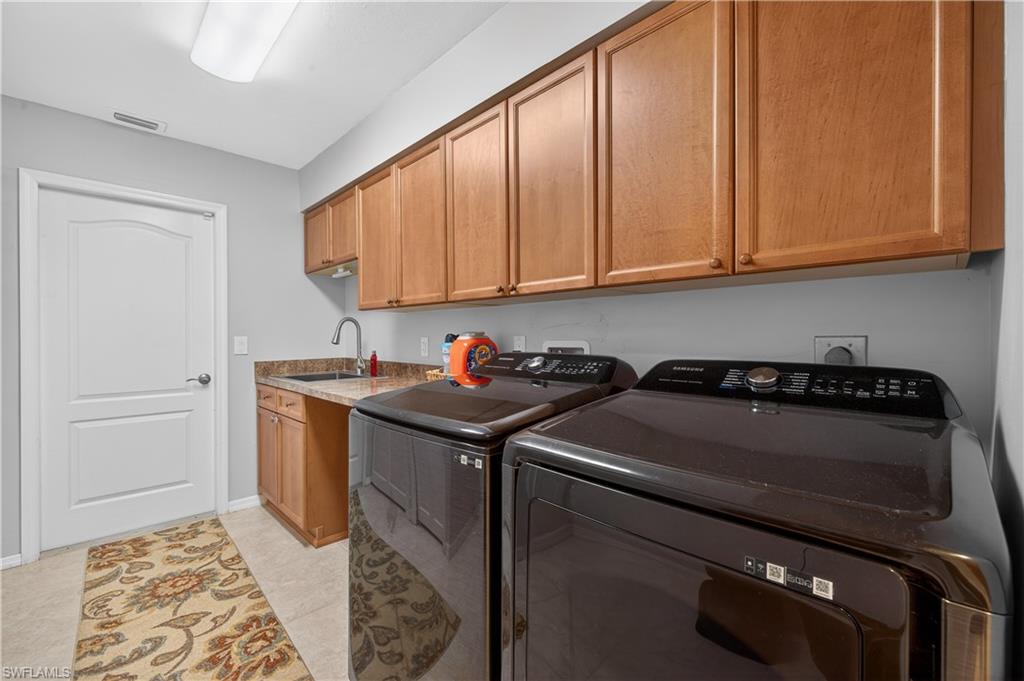 MCGREGOR GARDENS EST - Residential