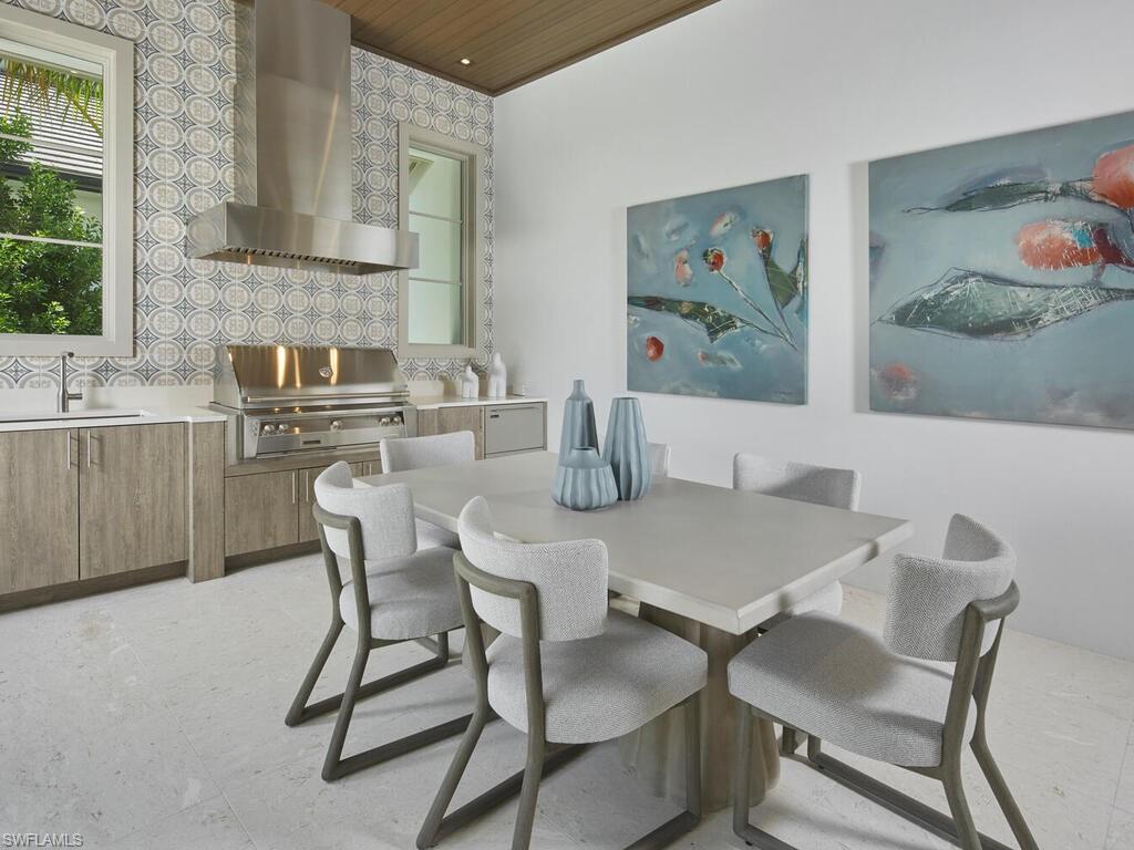 AQUALANE SHORES - Residential