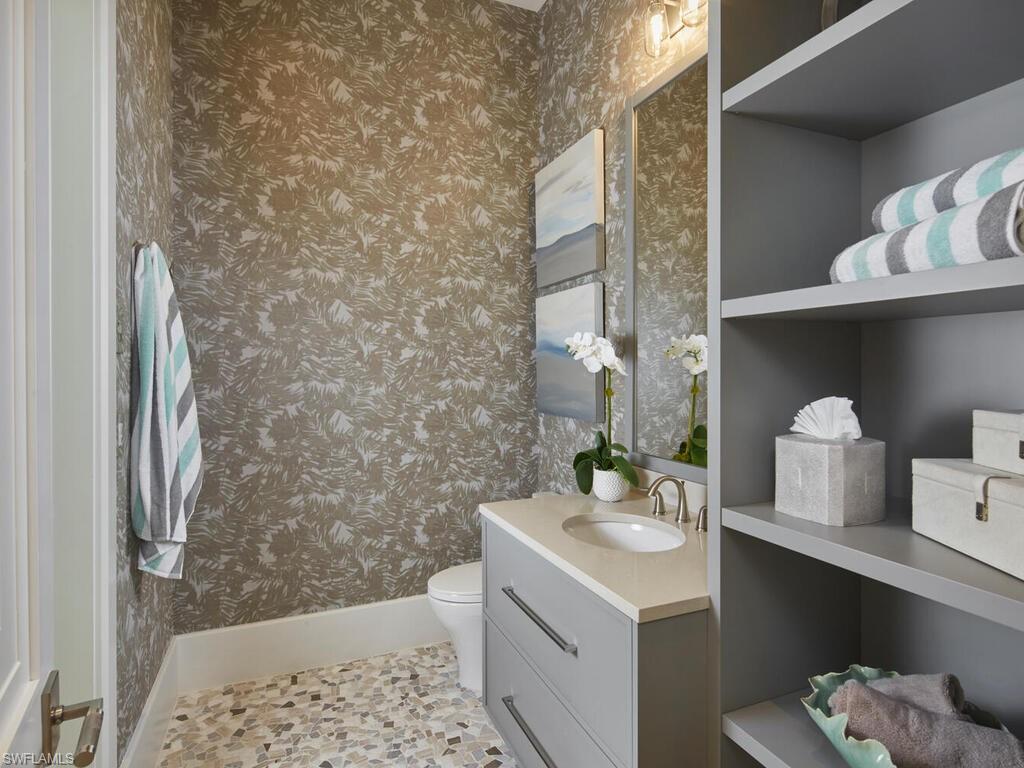 AQUALANE SHORES - Residential