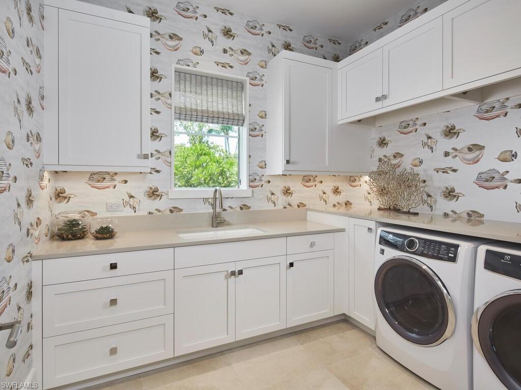 AQUALANE SHORES - Residential