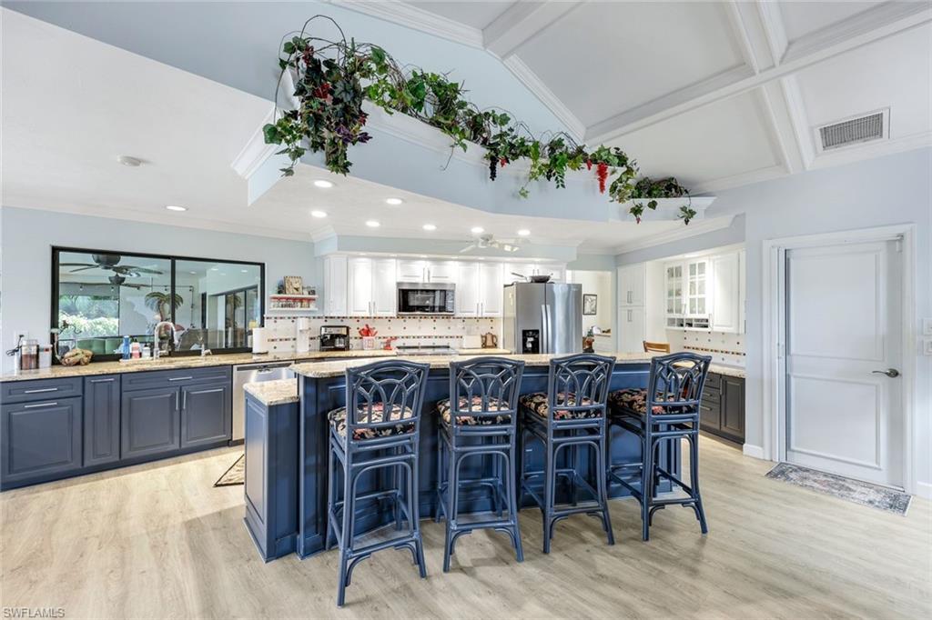 IMPERIAL GOLF ESTATES - Residential