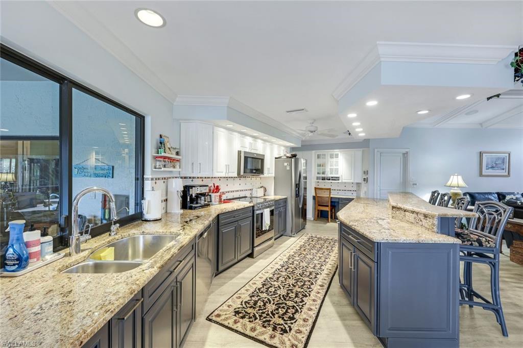 IMPERIAL GOLF ESTATES - Residential