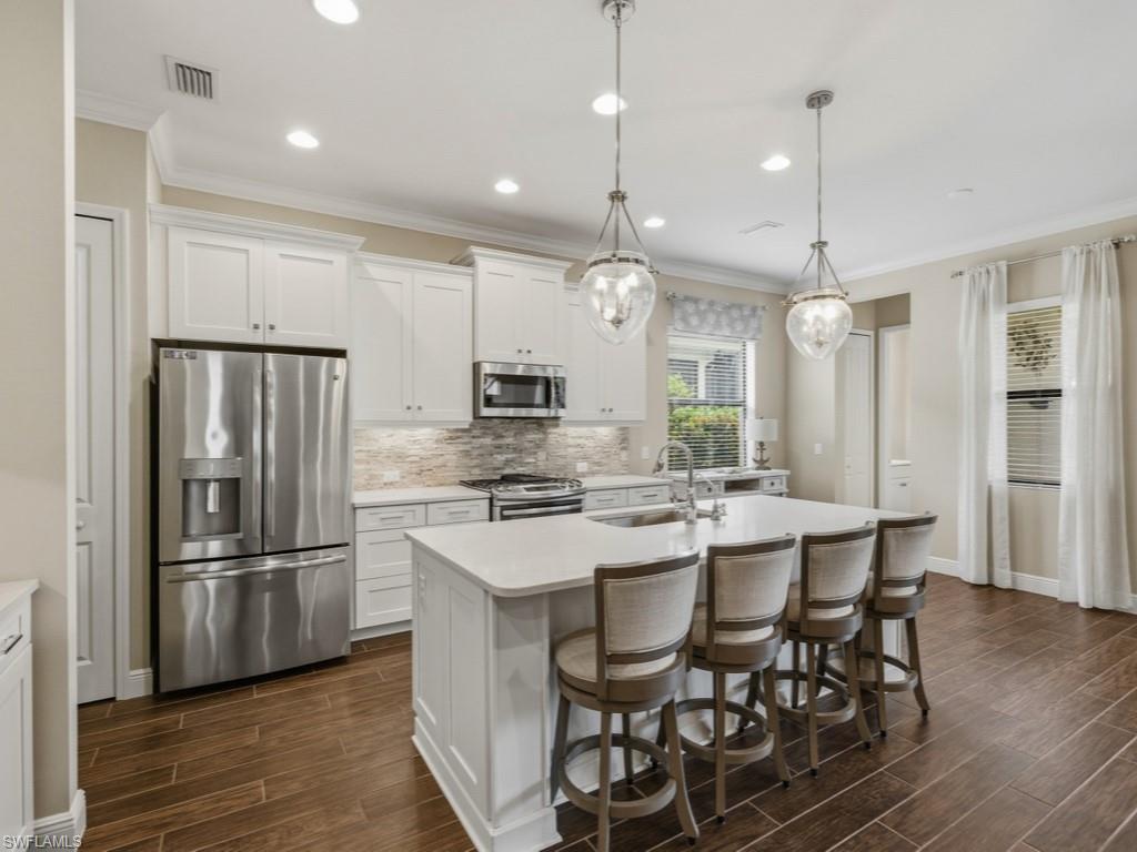 ESTERO PLACE - Residential