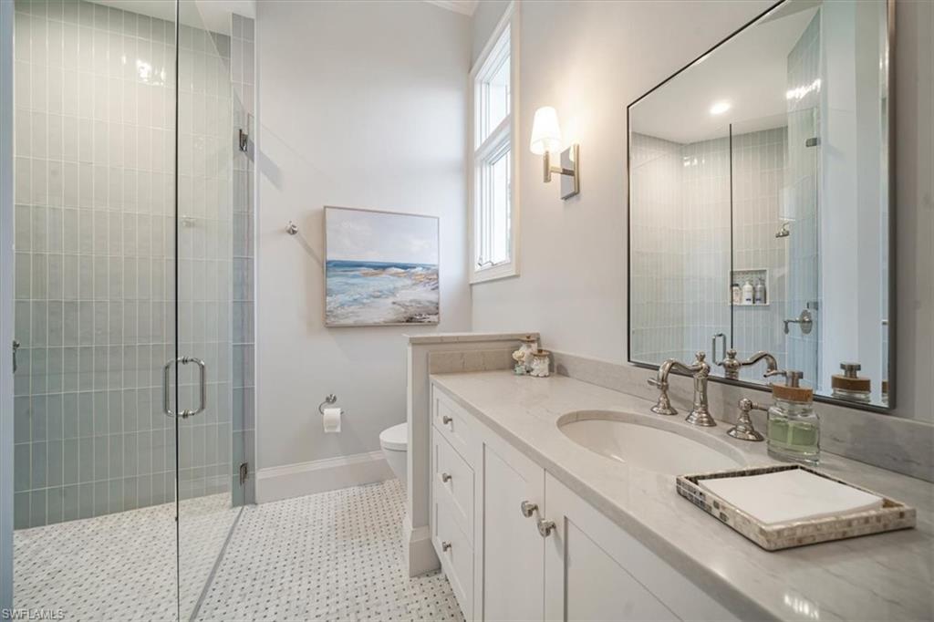 AQUALANE SHORES - Residential