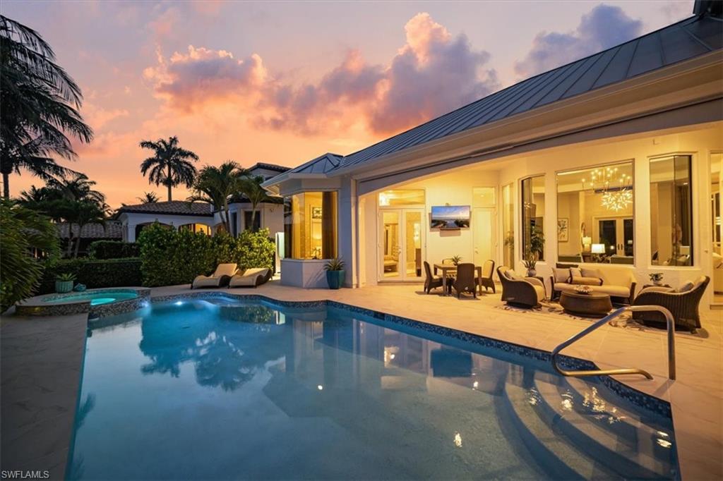 AQUALANE SHORES - Residential