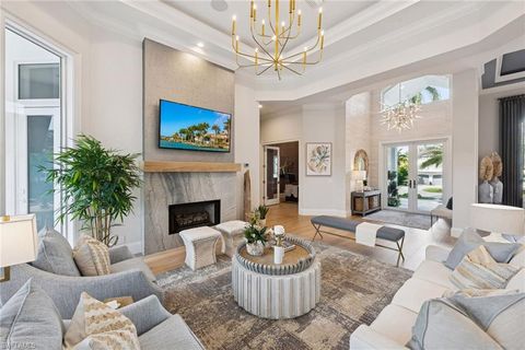 Photo of 470 17th AVE S, NAPLES, FL 34102 (MLS # 225077888)