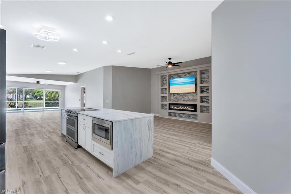 3408 Cayman LN