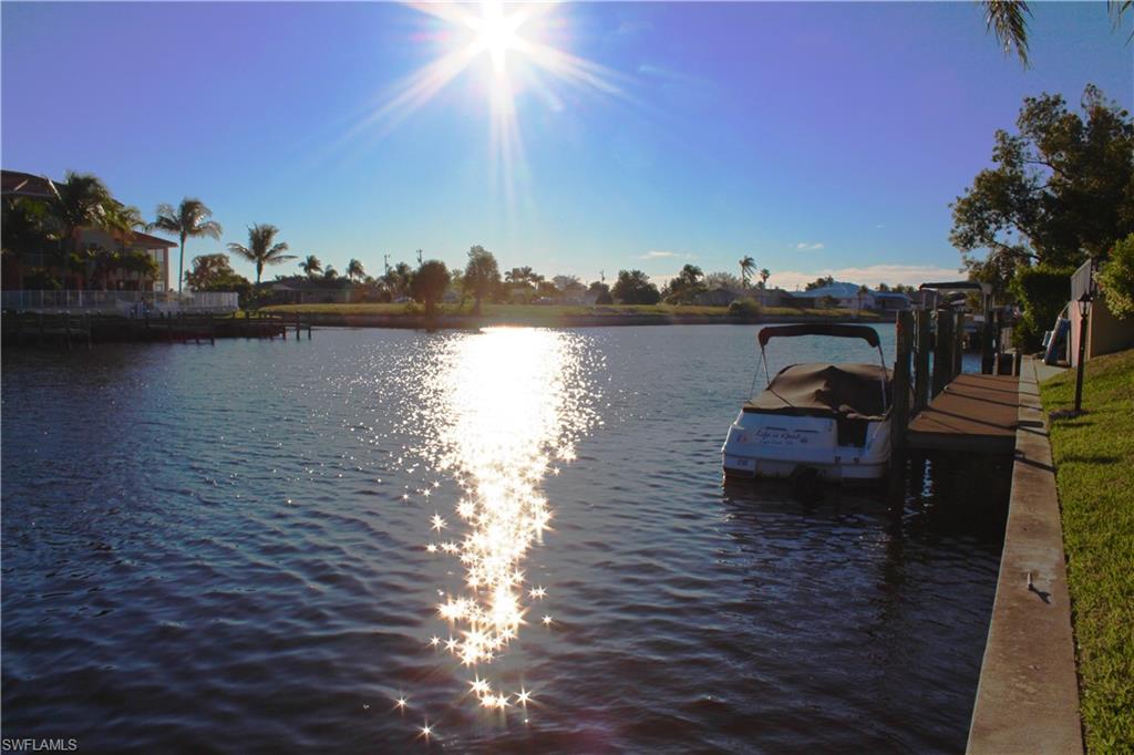 LOS CINCO THE FIVE CONDO - Residential