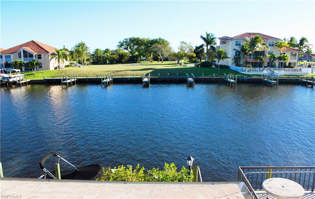 LOS CINCO THE FIVE CONDO - Residential