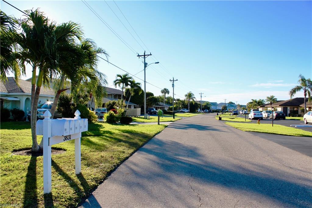 LOS CINCO THE FIVE CONDO - Residential