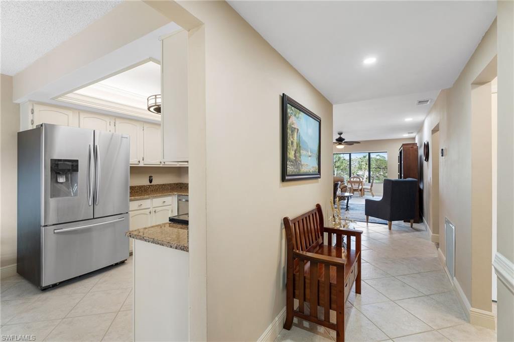 SEVEN LAKES - Residential