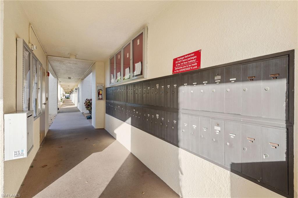 SEVEN LAKES - Residential