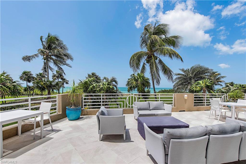 VISTAS AT PARK SHORE - Residential