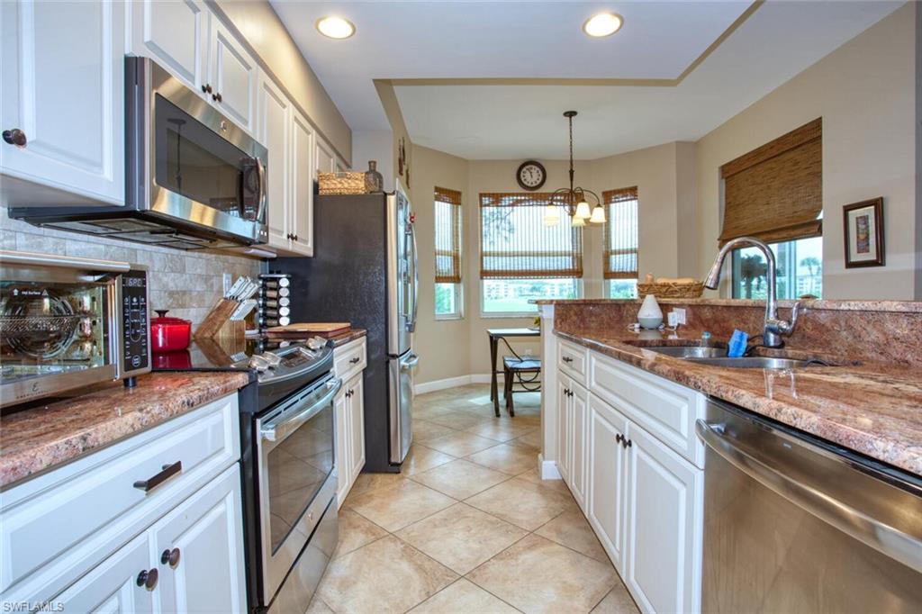 8076 Queen Palm LN 416