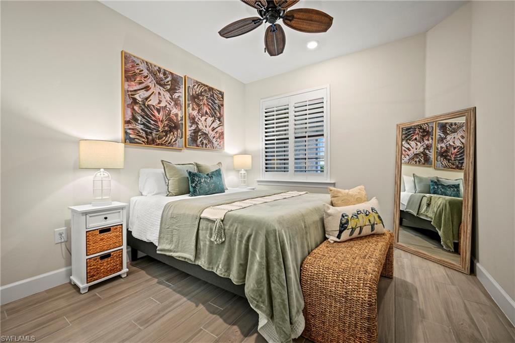 ESPLANADE LAKE CLUB - Residential