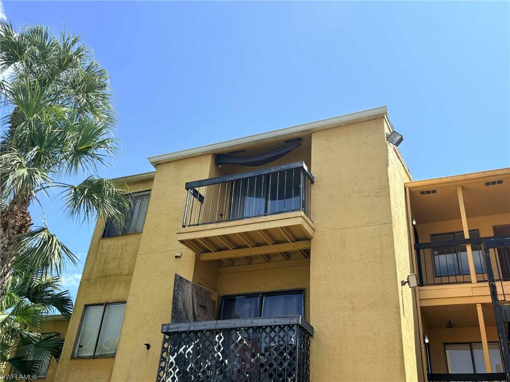 VILLAGE CREEK - Residential Lease