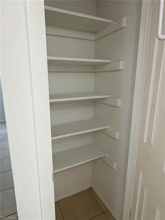 VILLAGE CREEK - Residential Lease