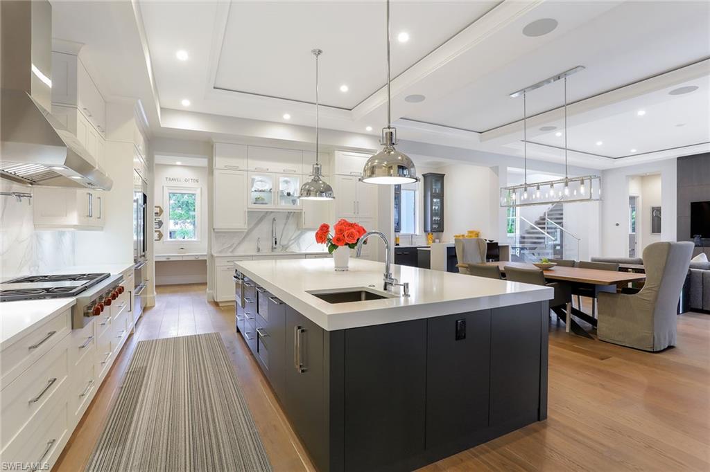 OLDE NAPLES - Residential