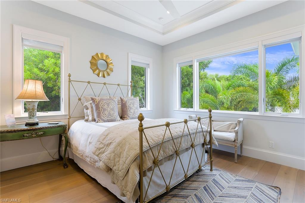 OLDE NAPLES - Residential