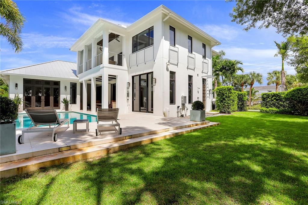 OLDE NAPLES - Residential