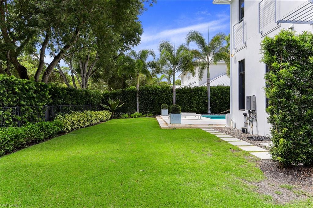 OLDE NAPLES - Residential