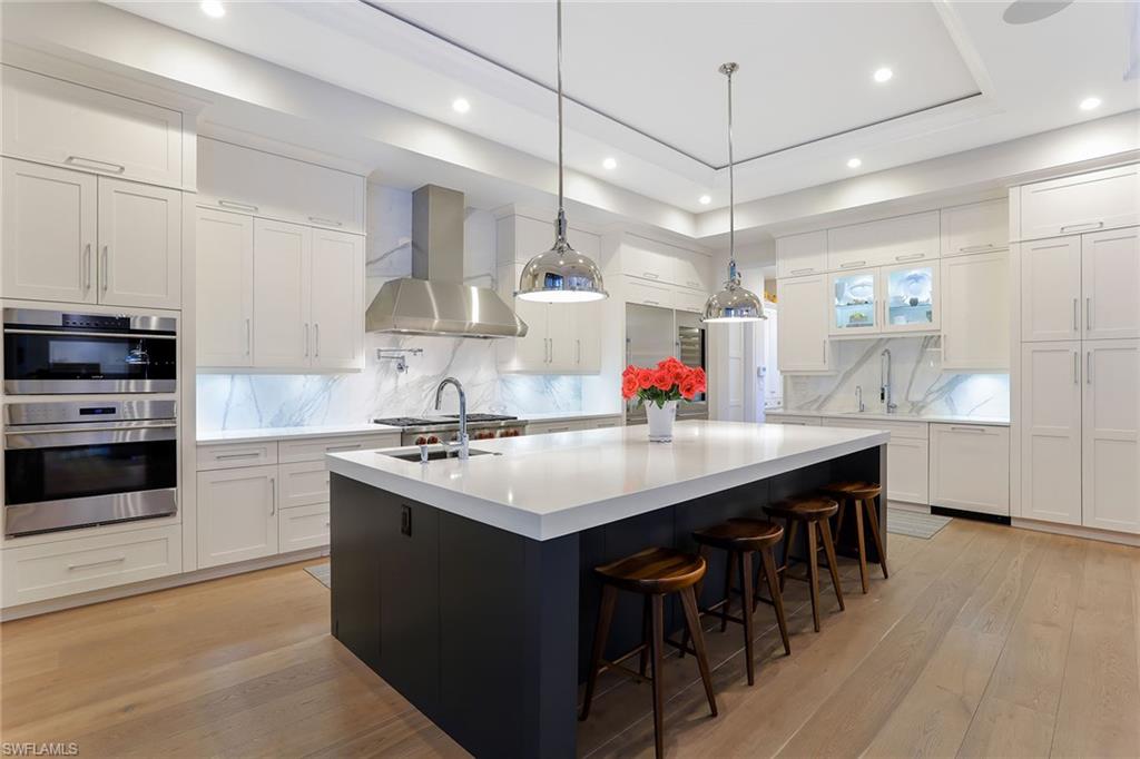 OLDE NAPLES - Residential