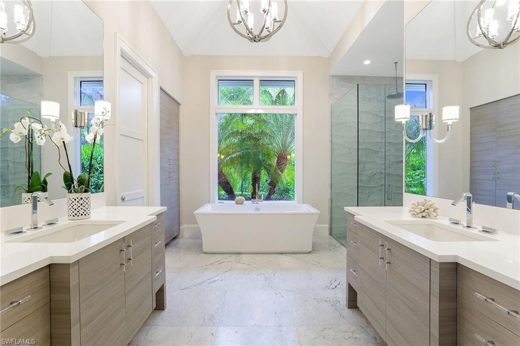 OLDE NAPLES - Residential