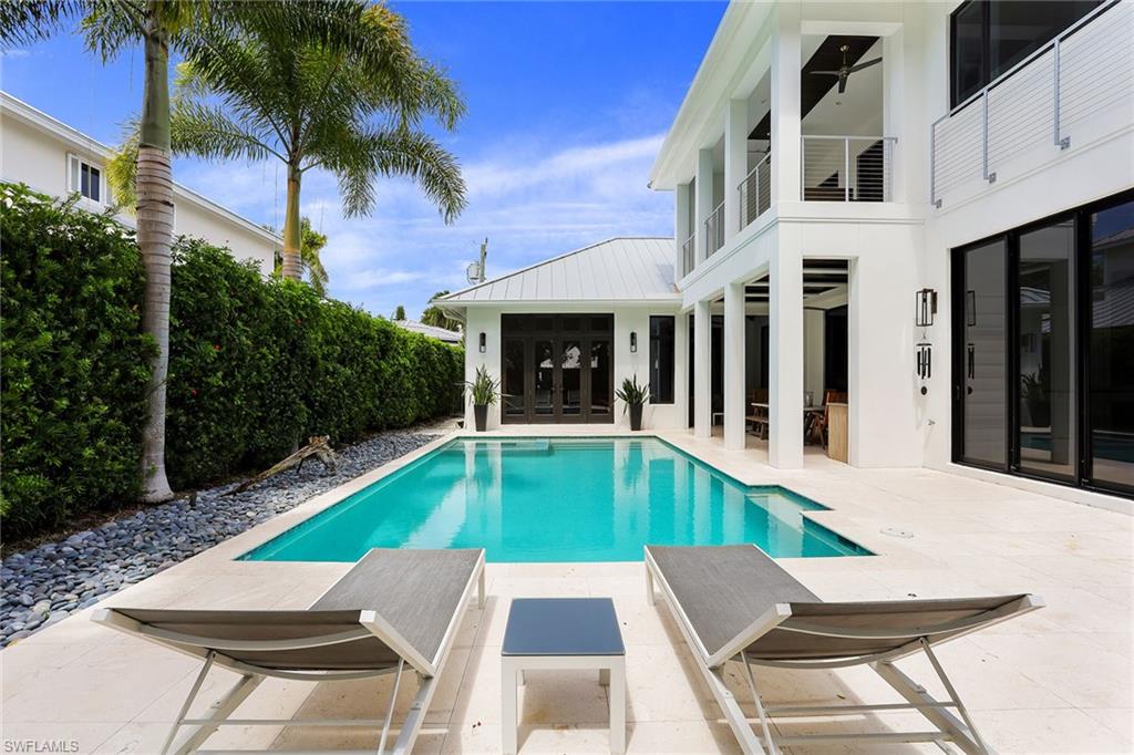 OLDE NAPLES - Residential