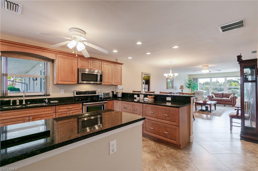 CORAL HARBOR CONDO - Residential