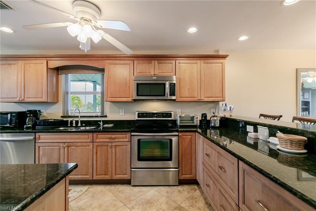 CORAL HARBOR CONDO - Residential