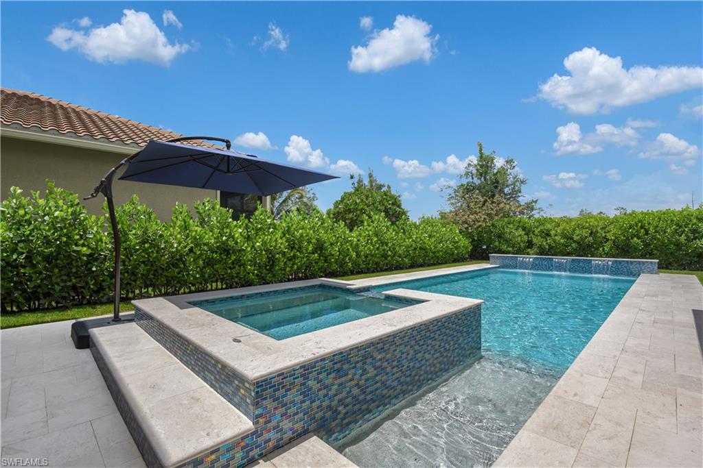 RIVERSTONE - Residential