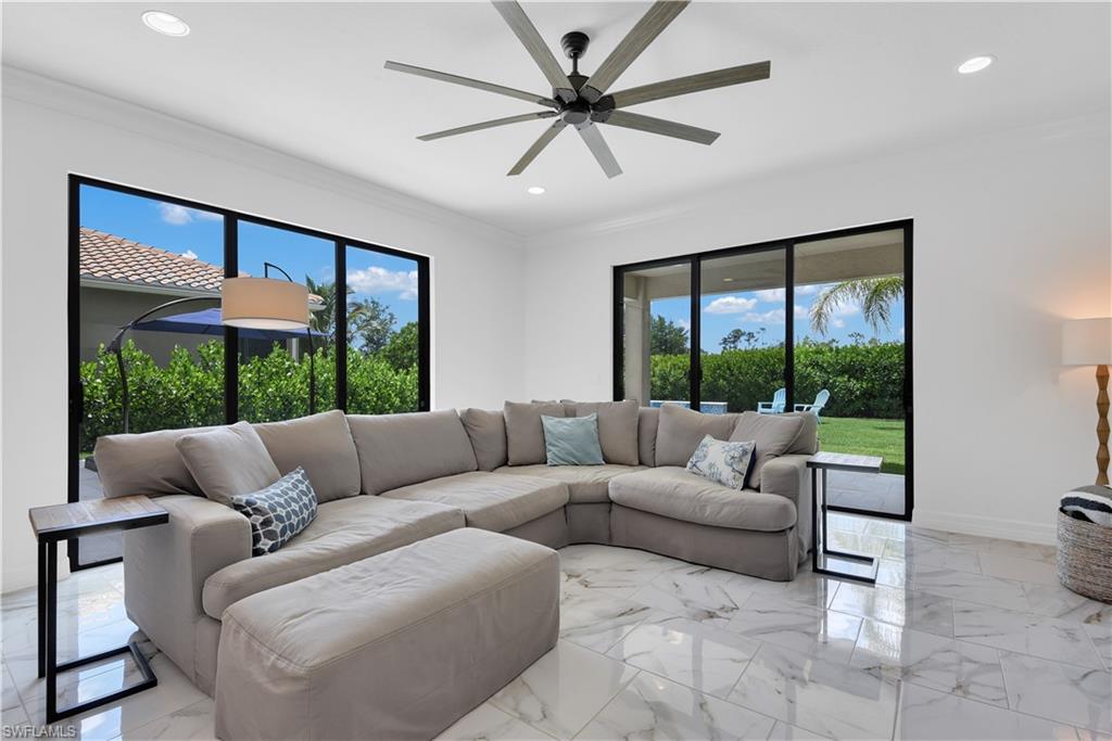 RIVERSTONE - Residential