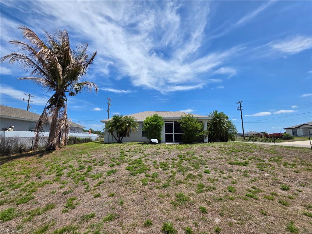 LEHIGH ACRES - Residential