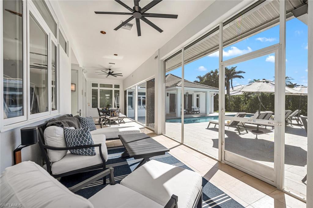 MOORINGS - Residential