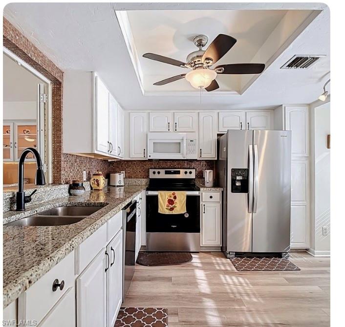 SERENITY CONDO - Residential