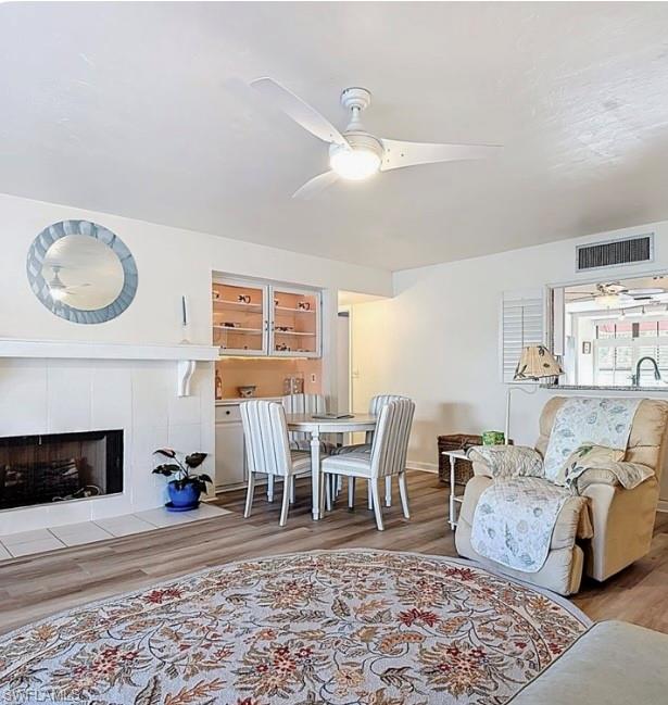 SERENITY CONDO - Residential