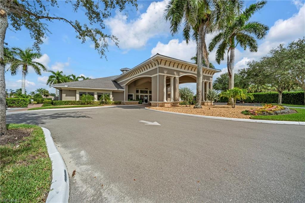 REFLECTION LAKES OF NAPLES - Residential