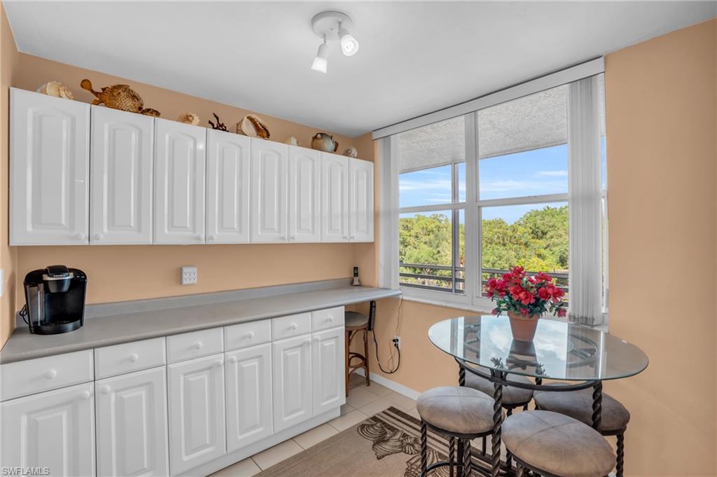 NAPLES COVE - Residential