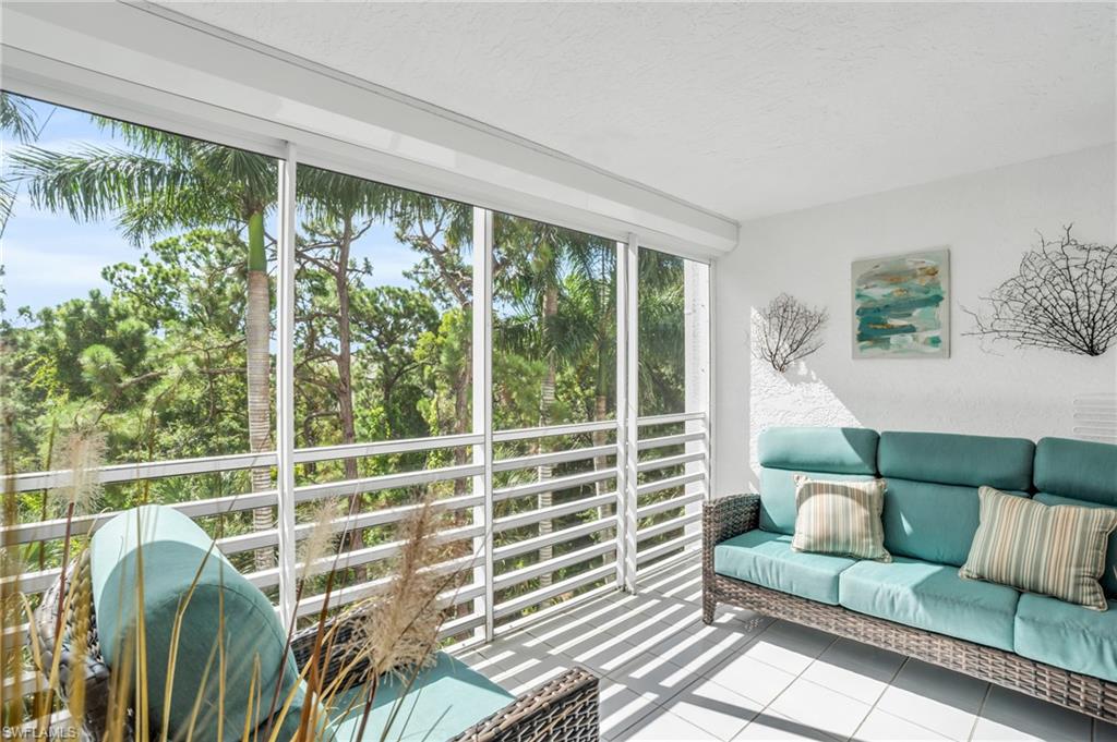 NAPLES COVE - Residential