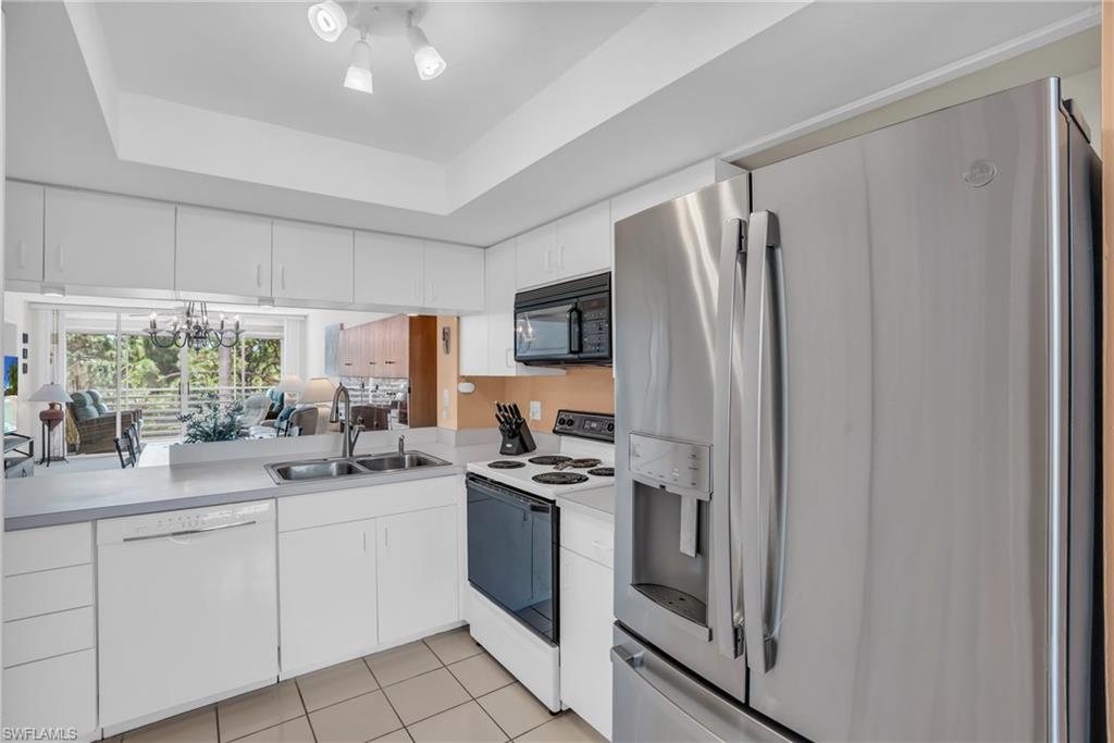 NAPLES COVE - Residential