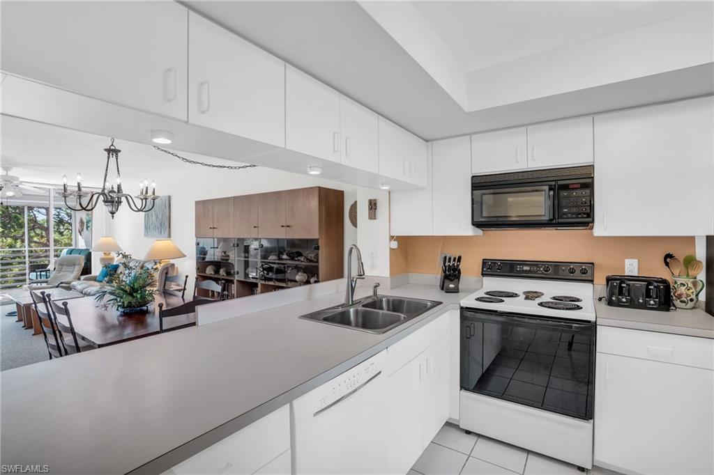 NAPLES COVE - Residential