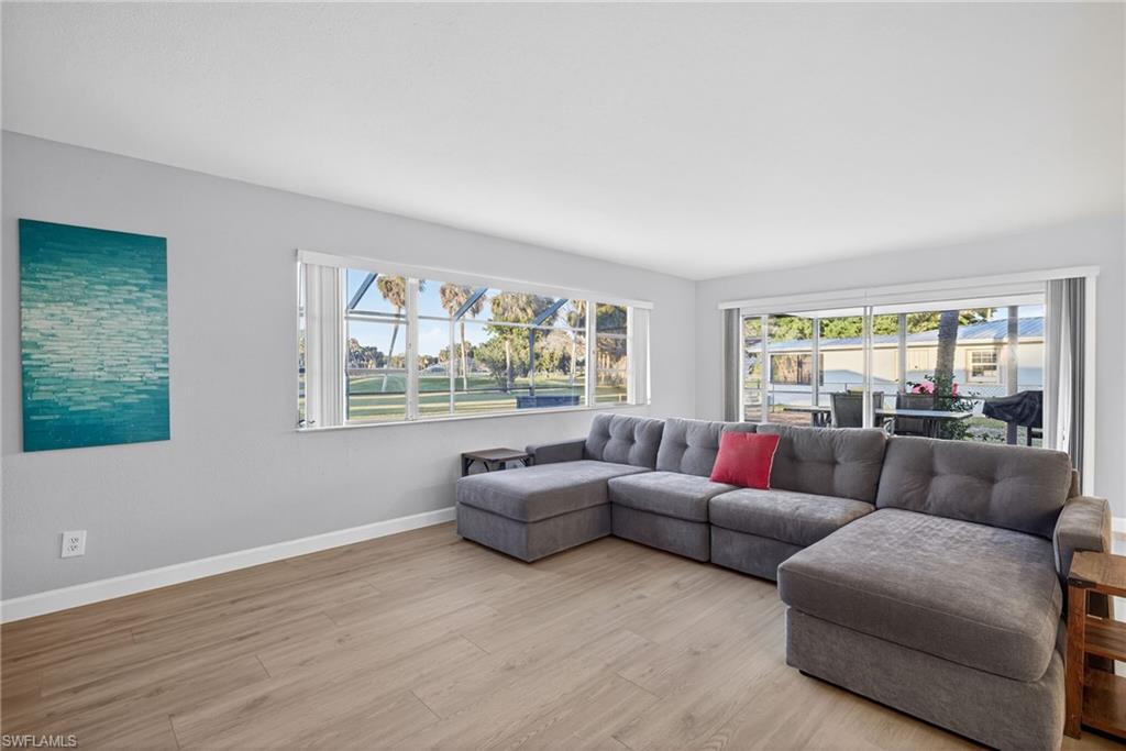 WATERWAY ESTATES GOLF PARK - Residential