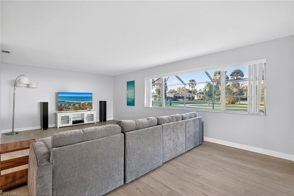 WATERWAY ESTATES GOLF PARK - Residential