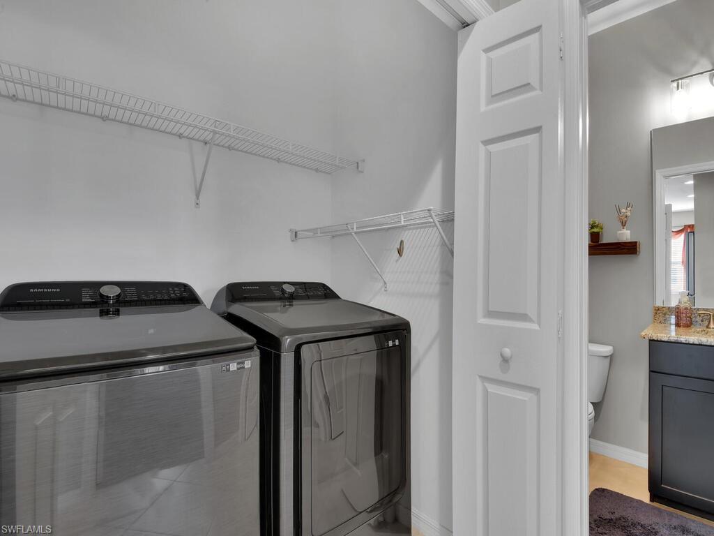 CREEKSIDE PRESERVE - Residential