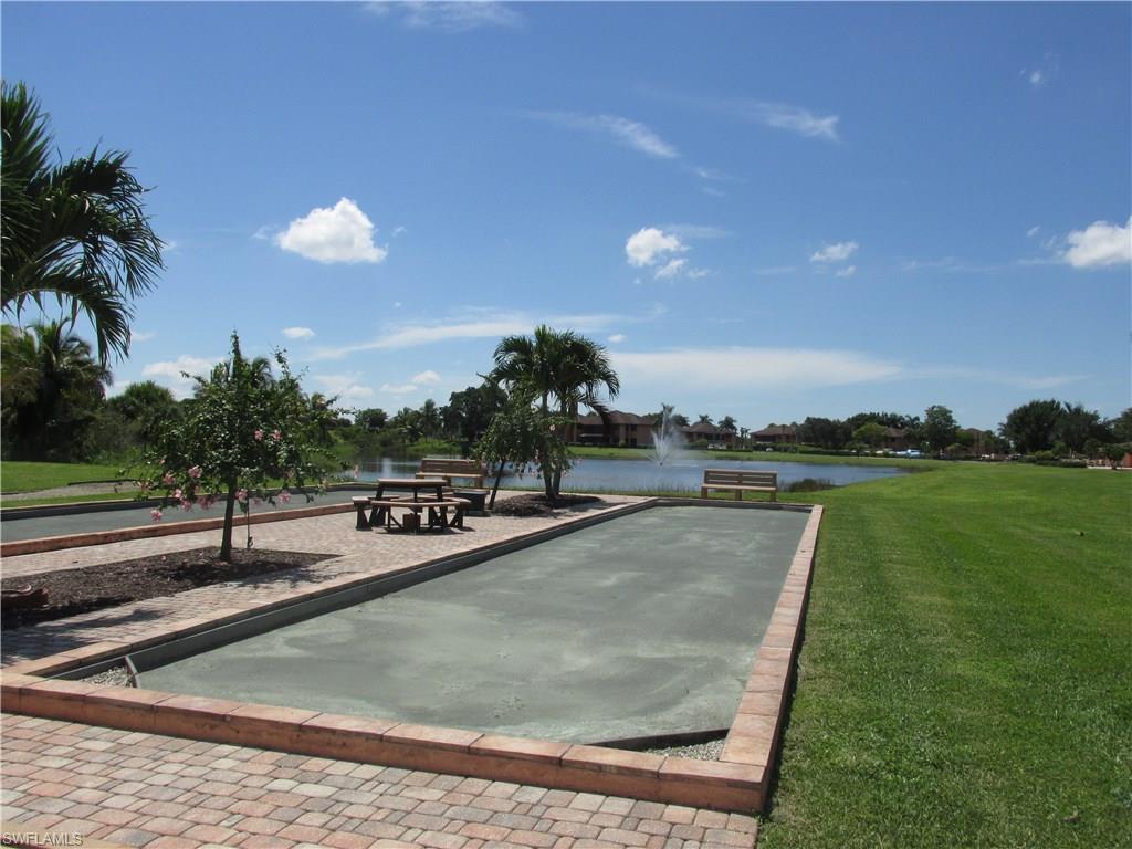 TROPIC SCHOONER APTS - Residential