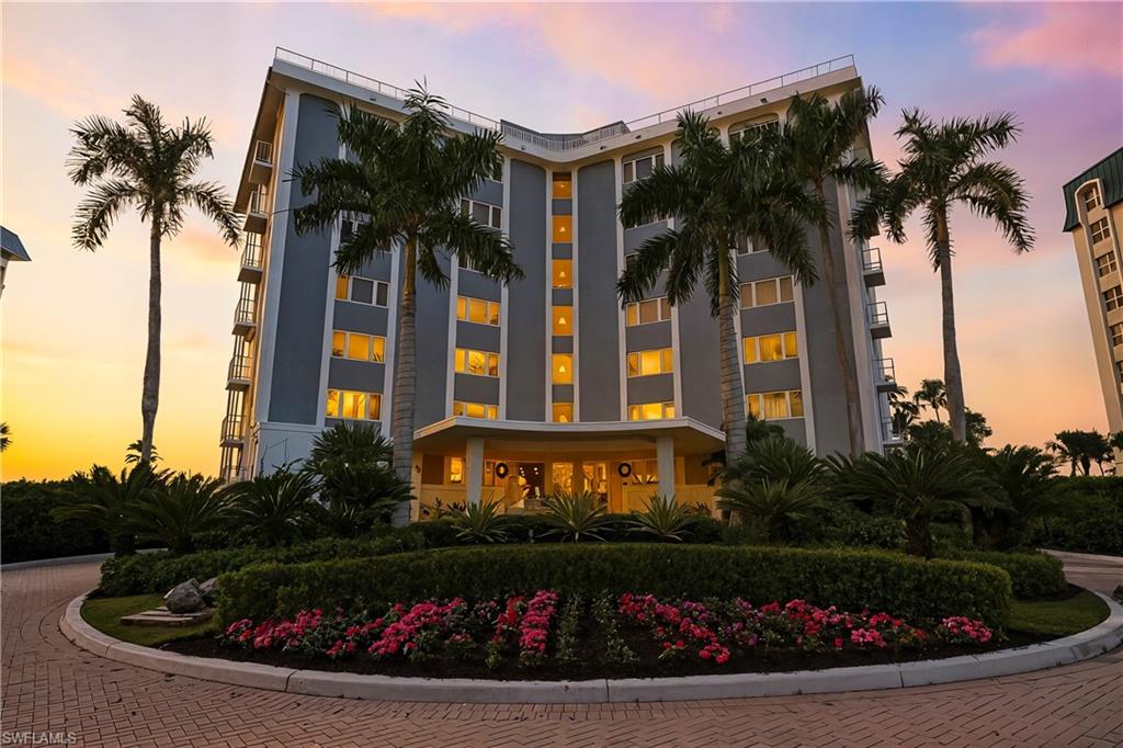 LIONS GATE - Residential