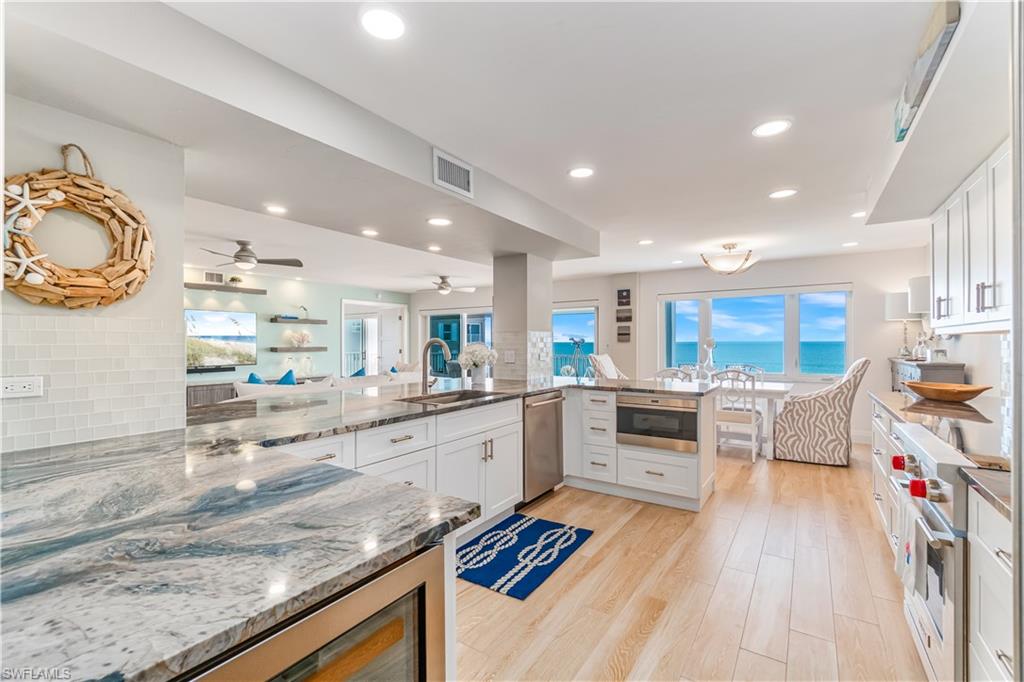 LIONS GATE - Residential