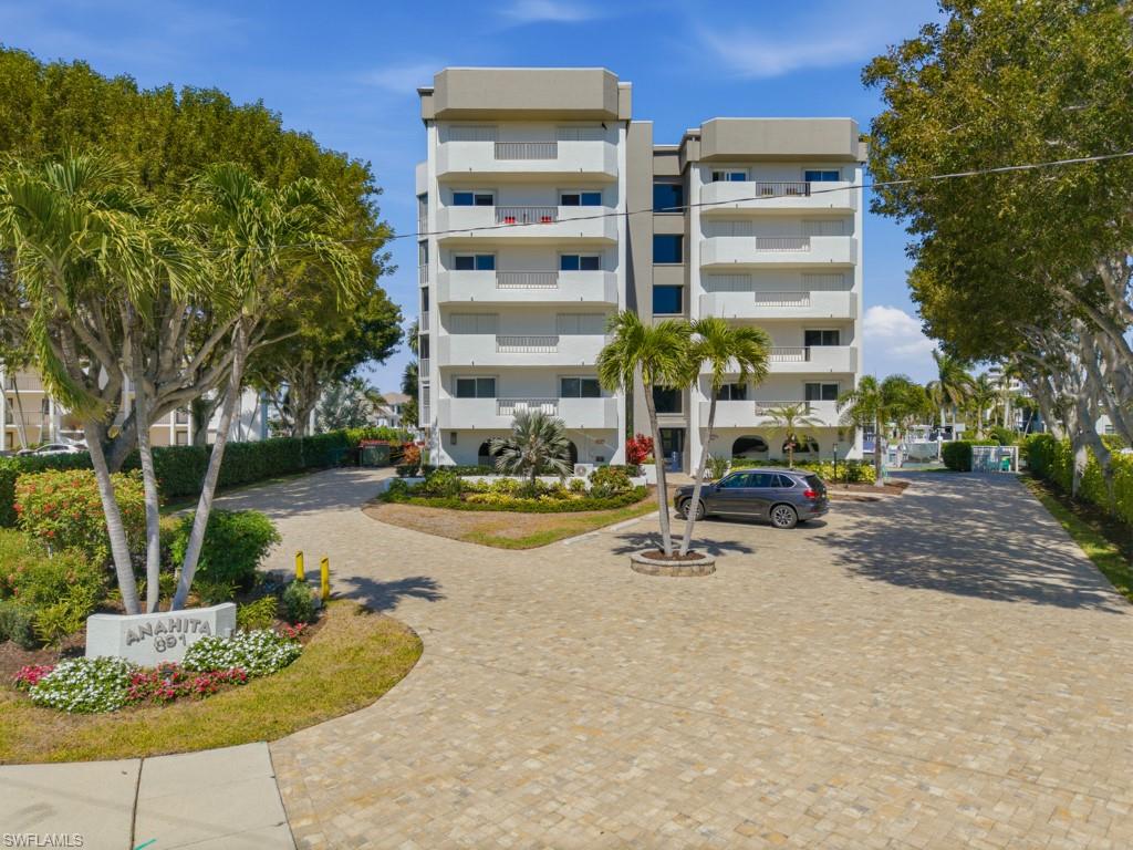 ANAHITA - Residential